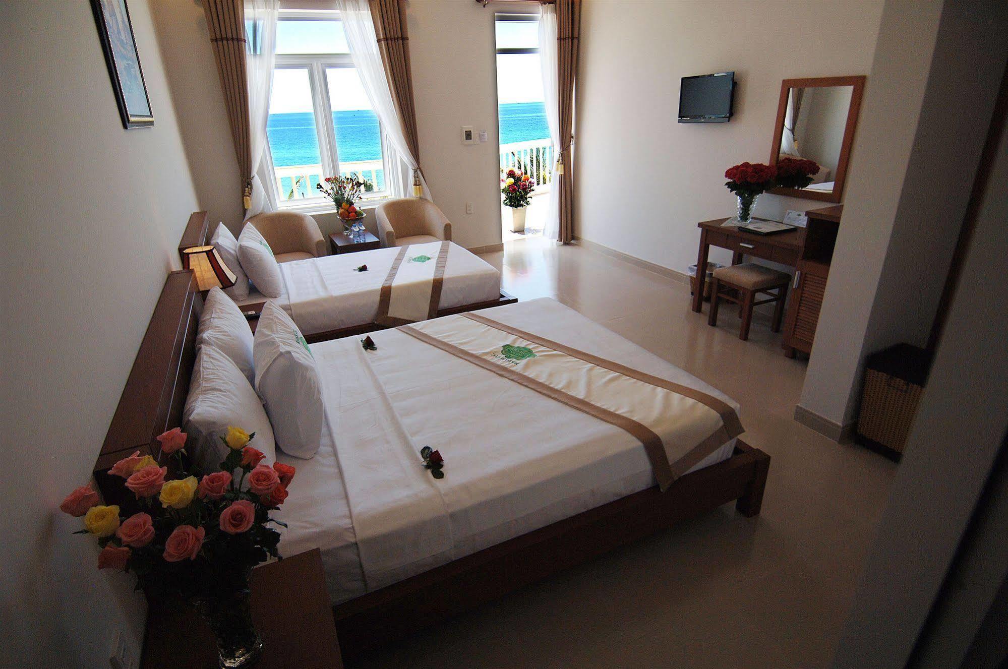 มาดาม กุก ไซ่ง่อน เอมเมอรัล รีสอร์ต Hotel ฟานเที้ยต ภายนอก รูปภาพ